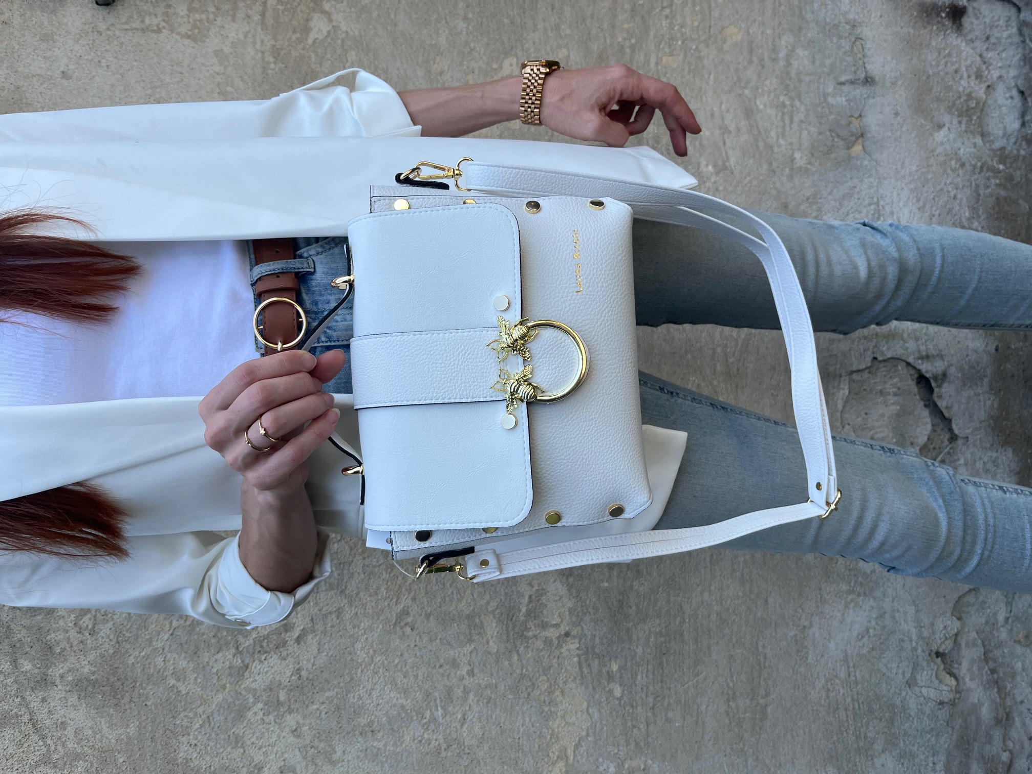 Elegantná biela crossbody Laura Biaggi – do ruky aj na rameno