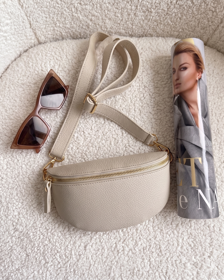 Dámska kožená basic ľadvinka béžová – minimalistická crossbody kabelka