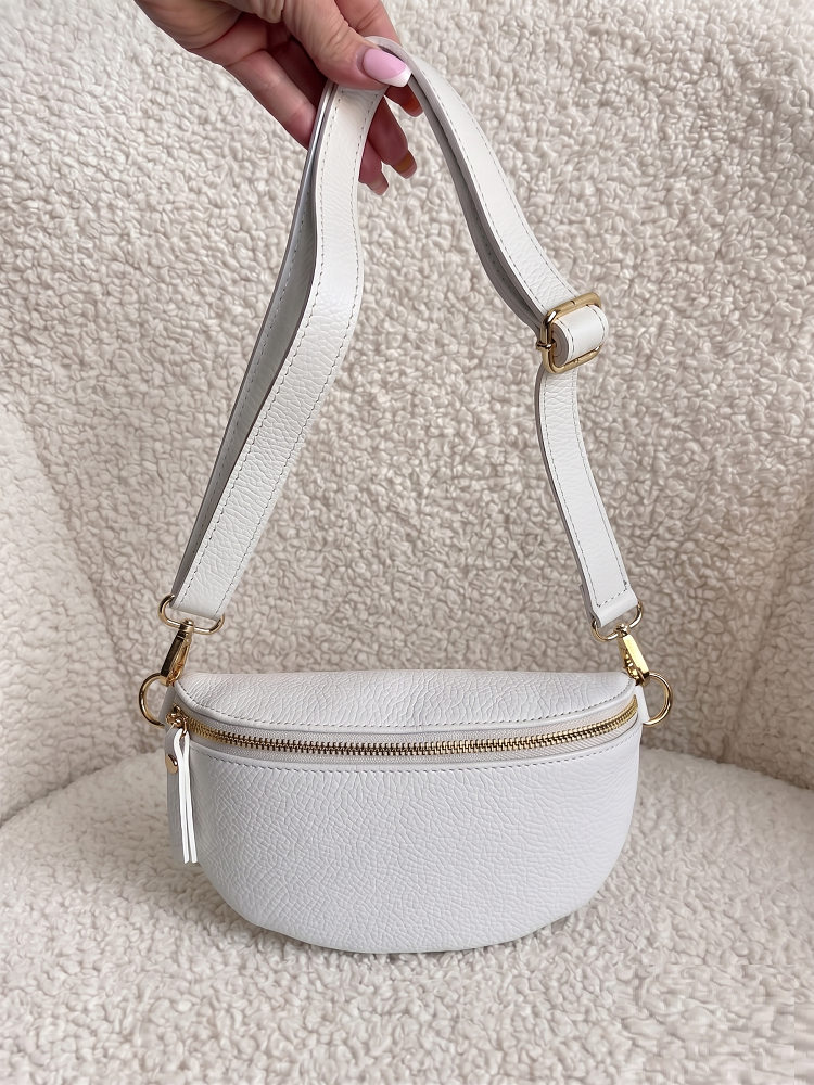 Dámska kožená basic ľadvinka biela – minimalistická crossbody kabelka