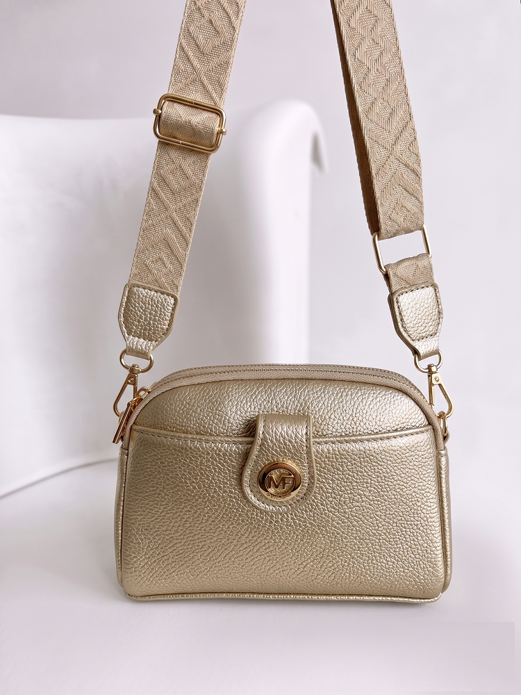 Mini crossbody kabelka s dvojitým vnútrom zlatá