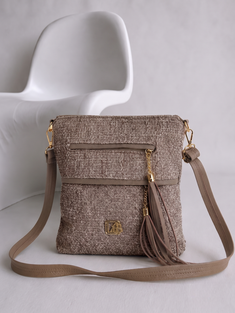 Veľká crossbody kabelka Laura Biaggi hnedá