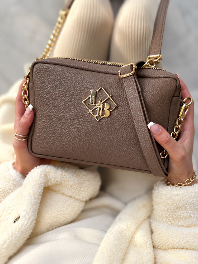 Hnedosivá crossbody Laura Biaggi s deleným vnútrom