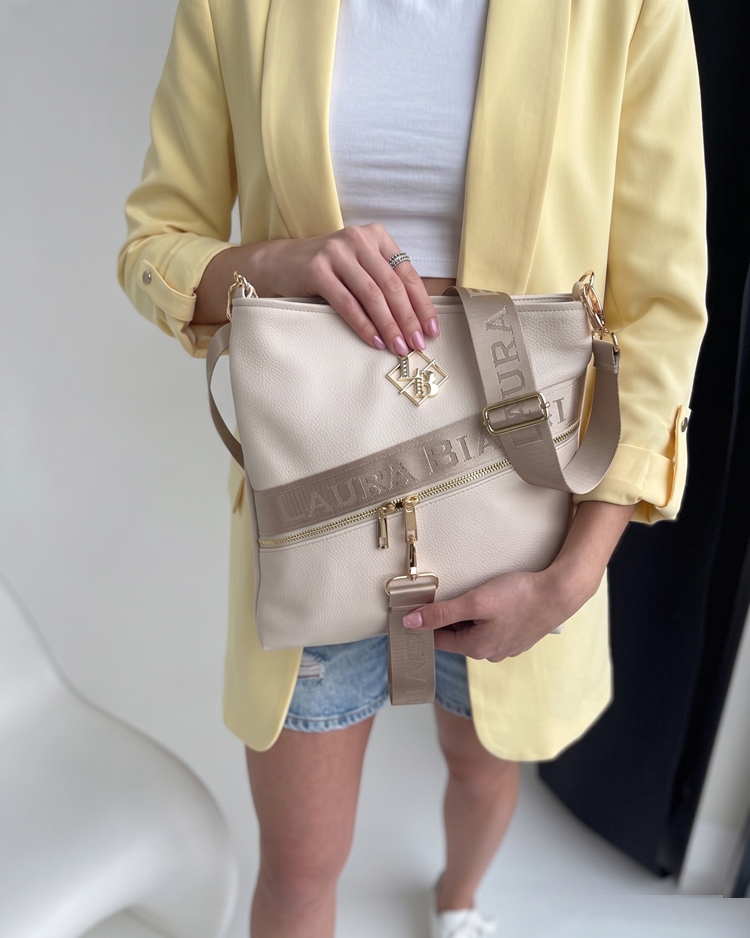 Béžová crossbody Laura Biaggi - veľká a štýlová
