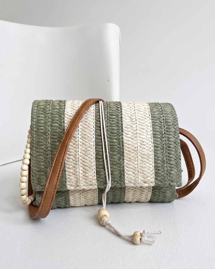 Crossbody kabelka na leto zelená slamená 