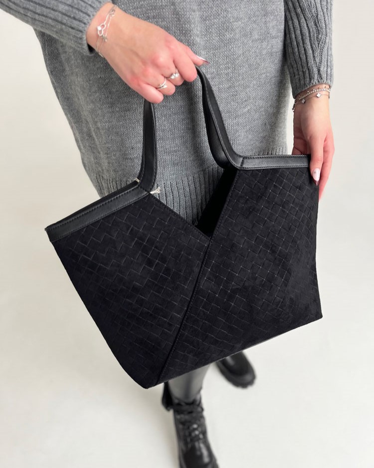 Čierna kabelka do ruky MM25667-noir