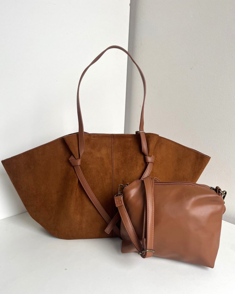 Hnedá kabelka na rameno 58159-1-camel