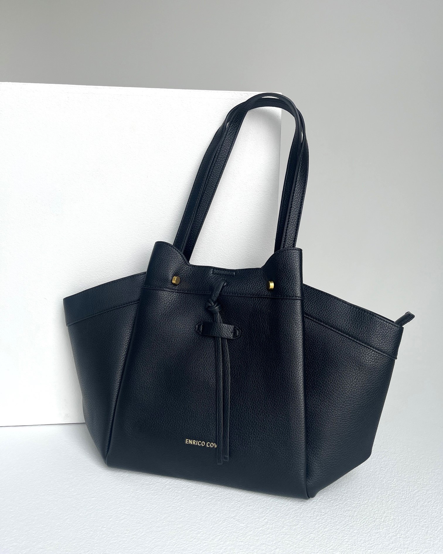 Čierna kabelka na rameno EC2263-black