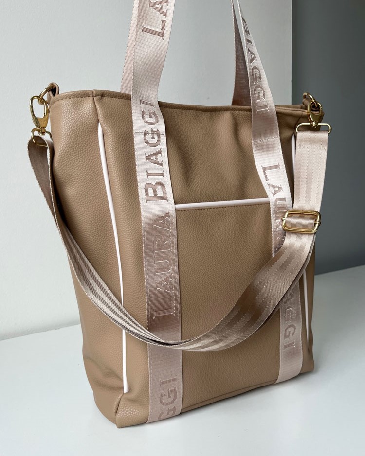 Svetlohnedá kabelka na rameno Laura Biaggi DX-KB-43-light brown