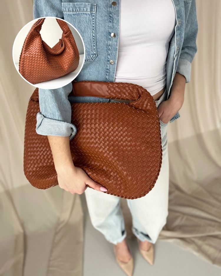 Hnedá kabelka na rameno AV8408-brown