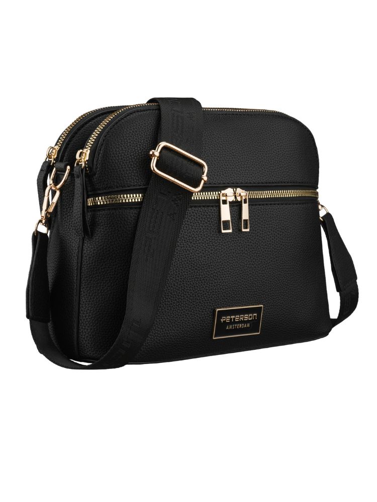 Čierna crossbody kabelka – elegantná. priestranná a dokonale organizovaná