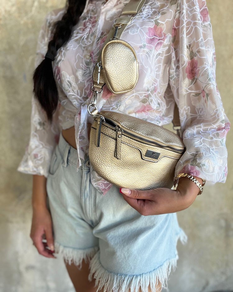 Zlatá crossbody kabelka a ľavinka v jednom Peterson