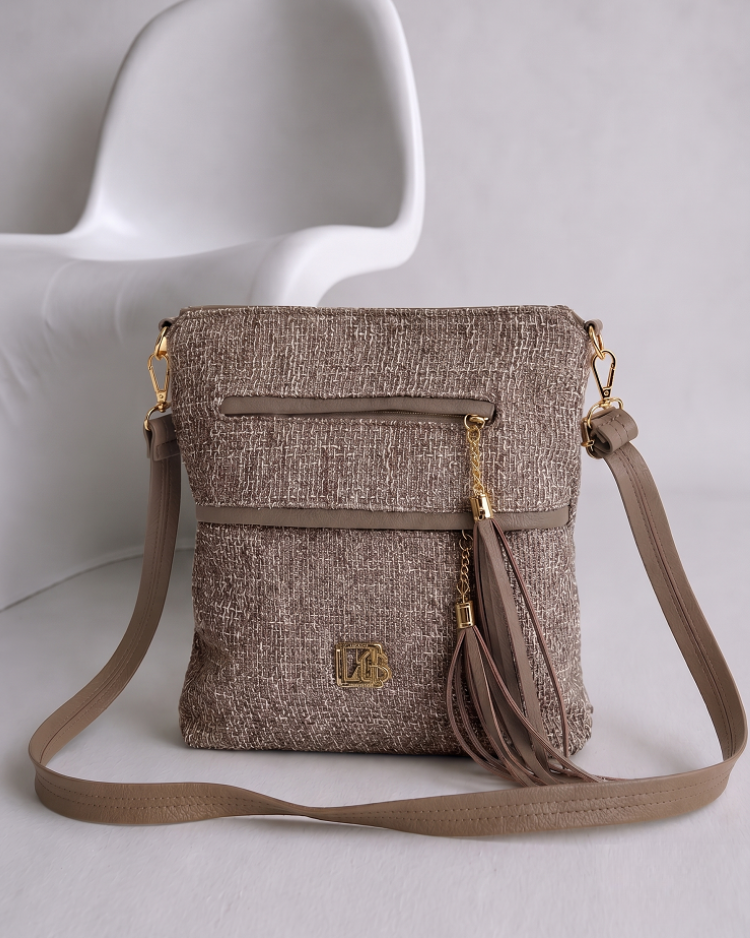 Veľká crossbody kabelka Laura Biaggi hnedá