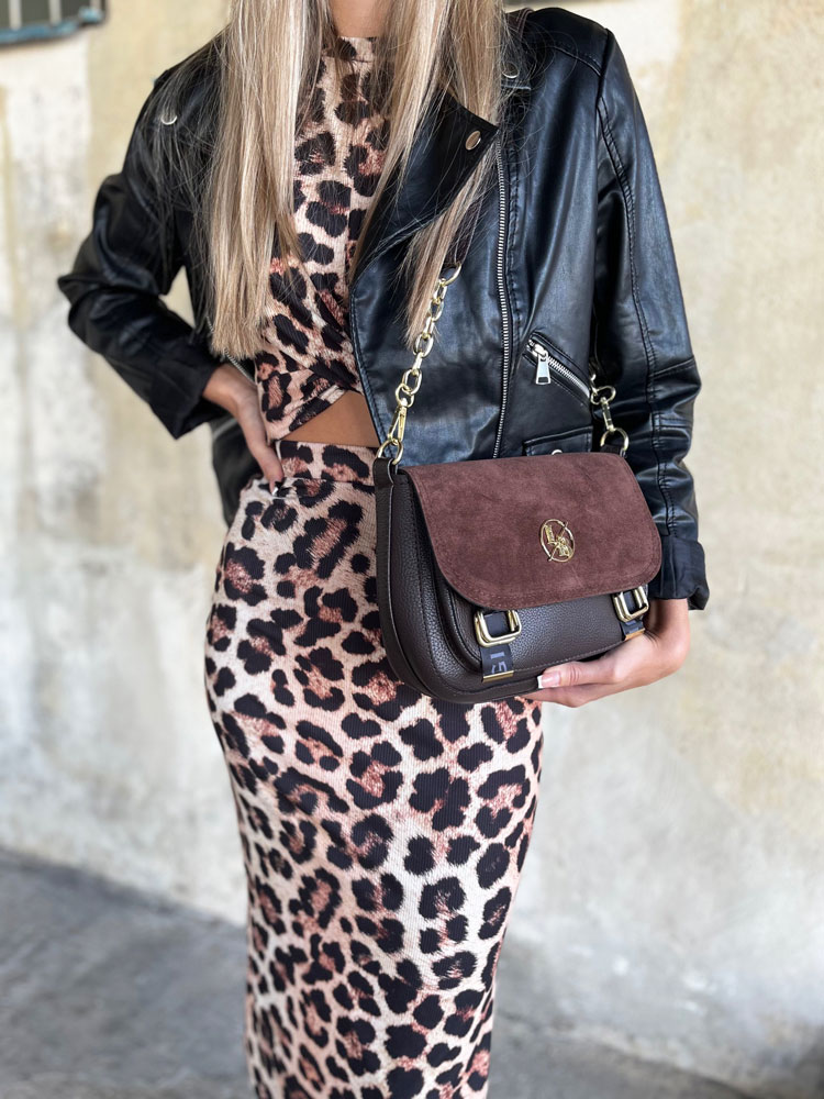 Tmavohnedá crossbody kabelka s dvoma ramienkami Laura Biaggi DX-F290-chocolate