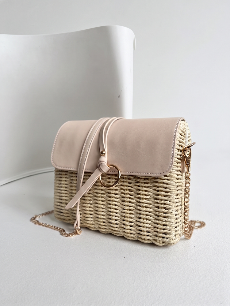 Slamená dámska crossbody kabelka na leto béžová
