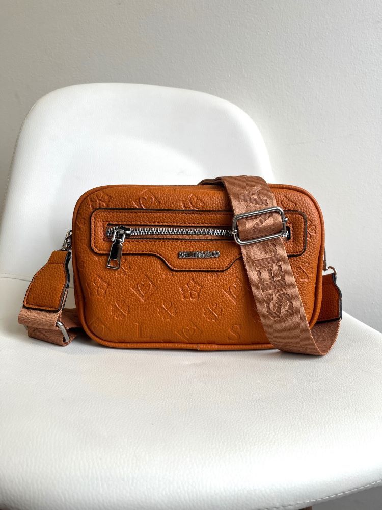 Hnedá crossbody kabelka Y8017-brown