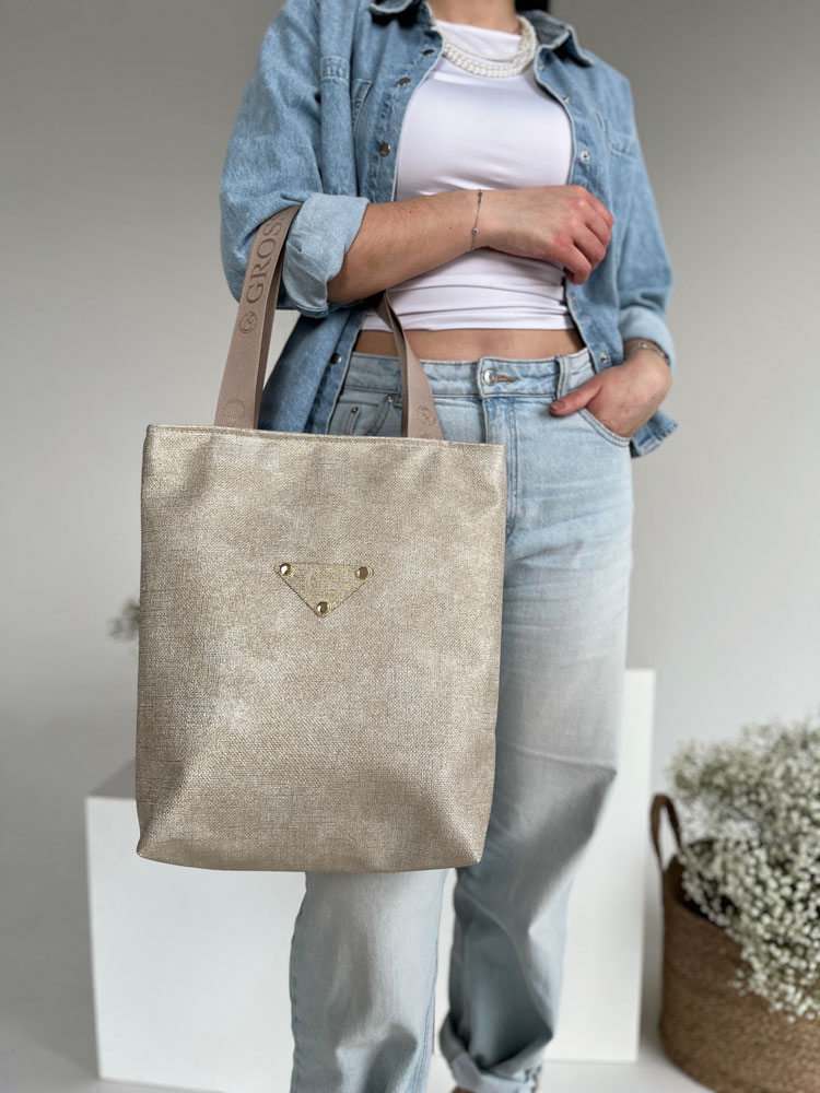 Dámska kabelka na rameno zlatá