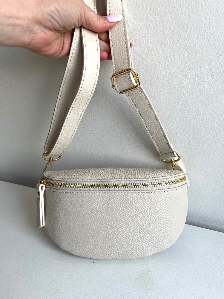 Dámska kožená basic ľadvinka béžová – minimalistická crossbody kabelka