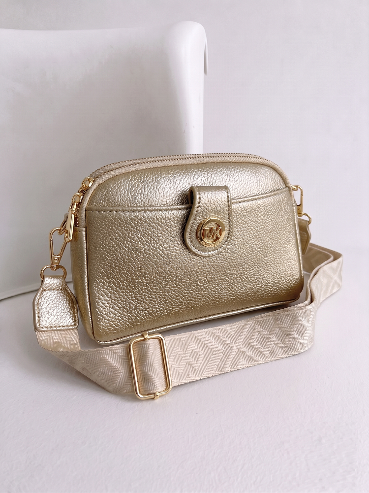 Mini crossbody kabelka s dvojitým vnútrom zlatá
