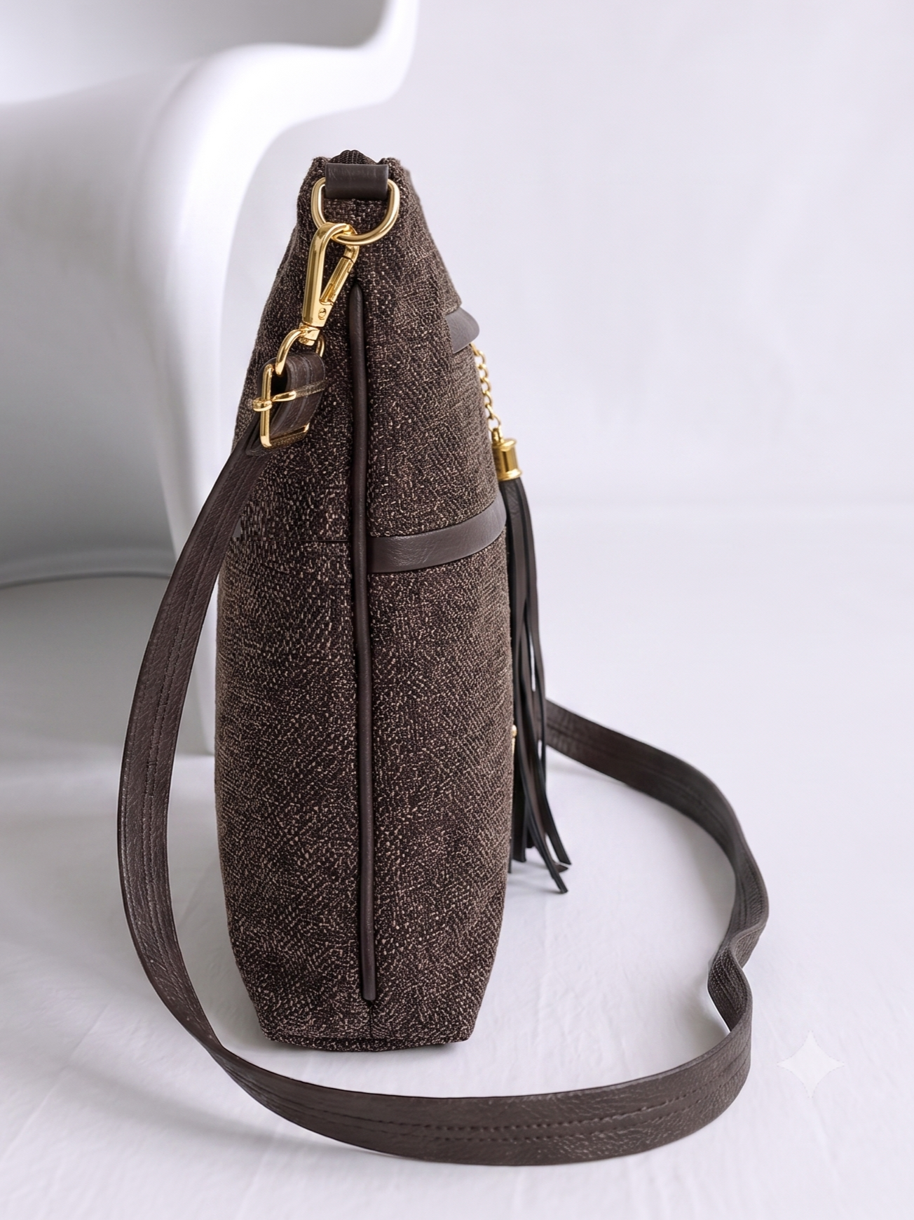 Veľká crossbody kabelka Laura Biaggi hnedá
