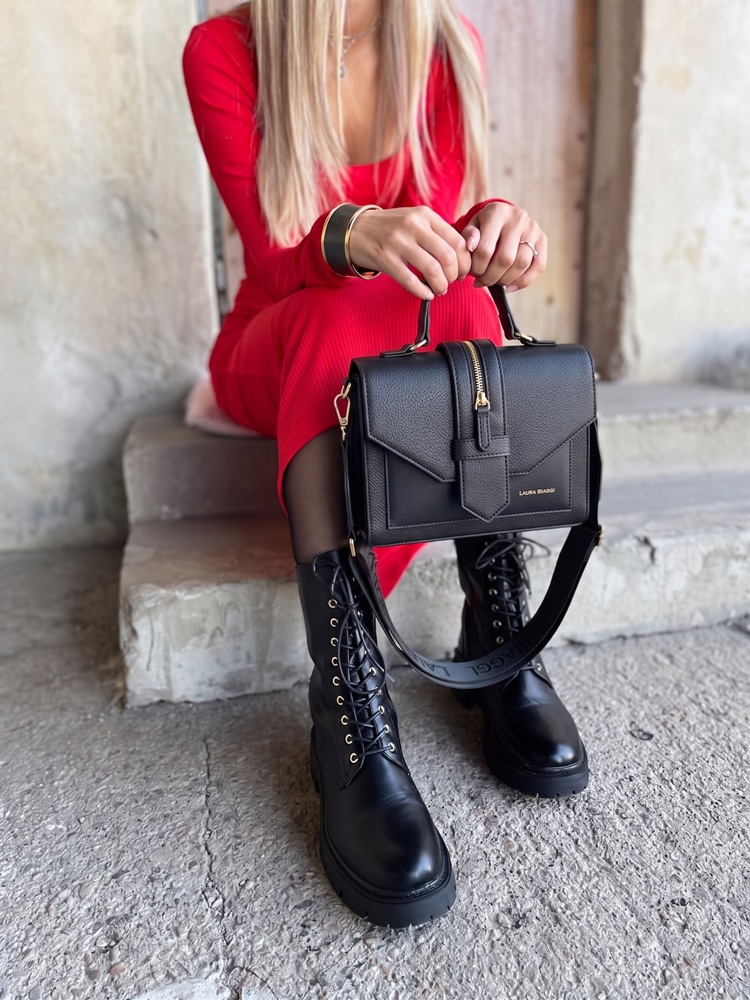 Čierna kabelka Laura Biaggi - štýlová kabelka do ruky
