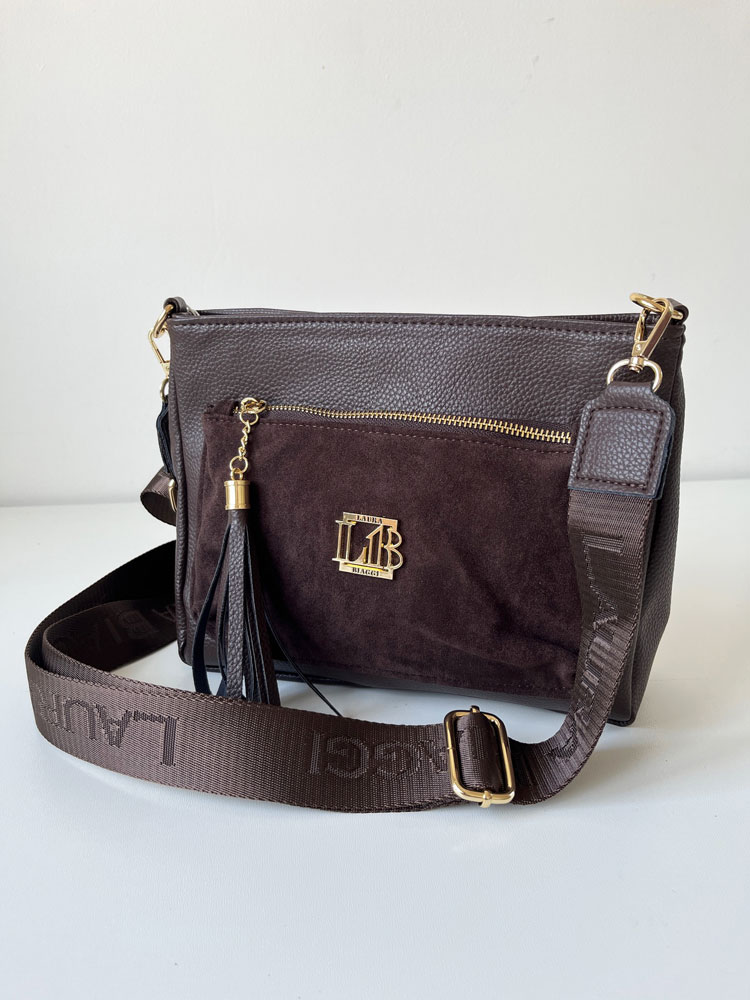 Čokoládová crossbody kabelka Laura Biaggi – praktická na každý deň