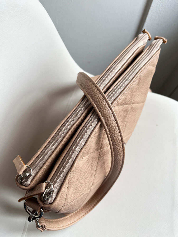 Svetlohnedá dvojpriehradková crossbody kabelka GS-301-light brown
