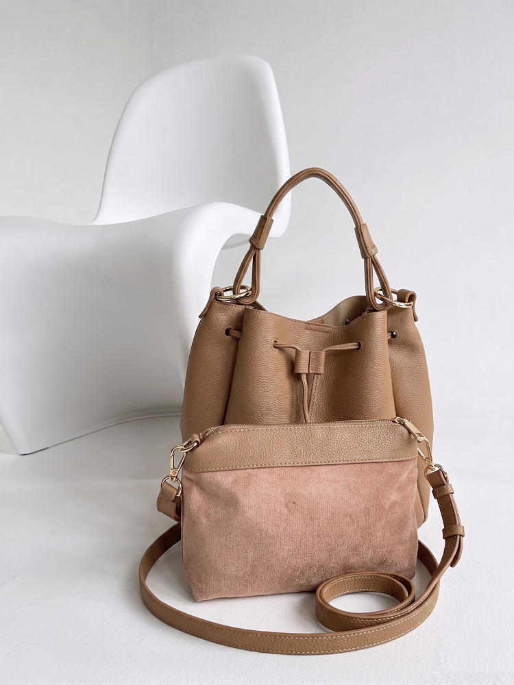Dámsky vačok s crossbody kabelkou – elegantná 2v1 kabelka na každý deň hnedá