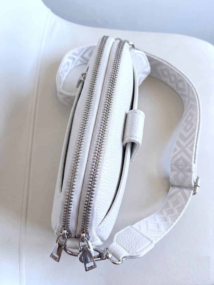 Mini crossbody kabelka s dvojitým vnútrom biela
