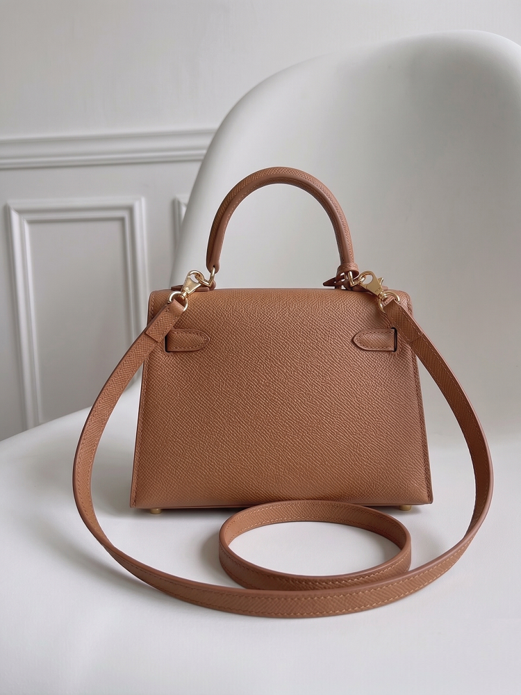Elegantná crossbody a mini kabelka do ruky – hnedá