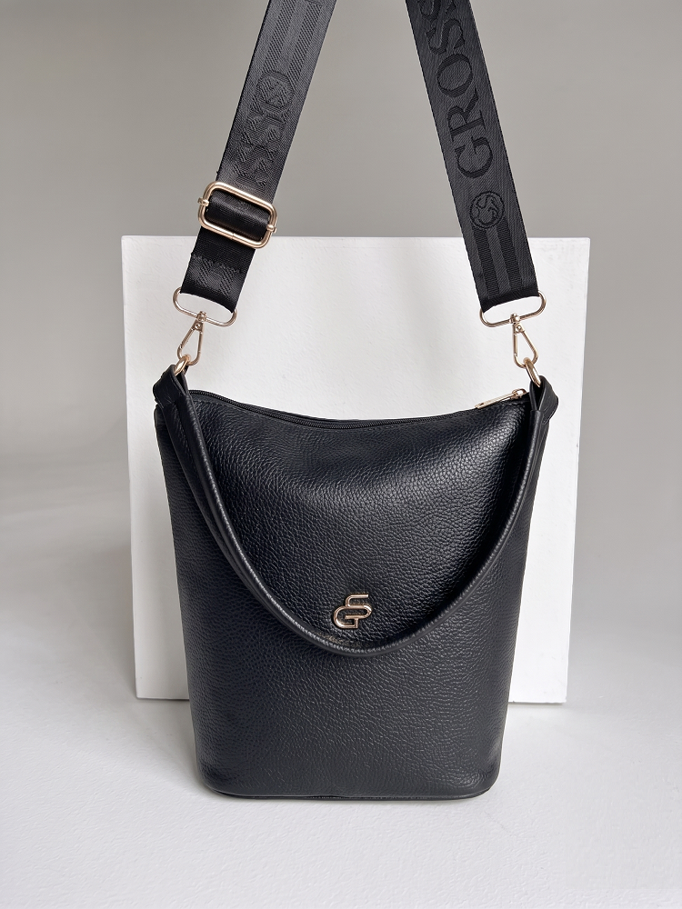 Čierna crossbody kabelka s 2 ramienkami Grosso– na rameno aj crossbody