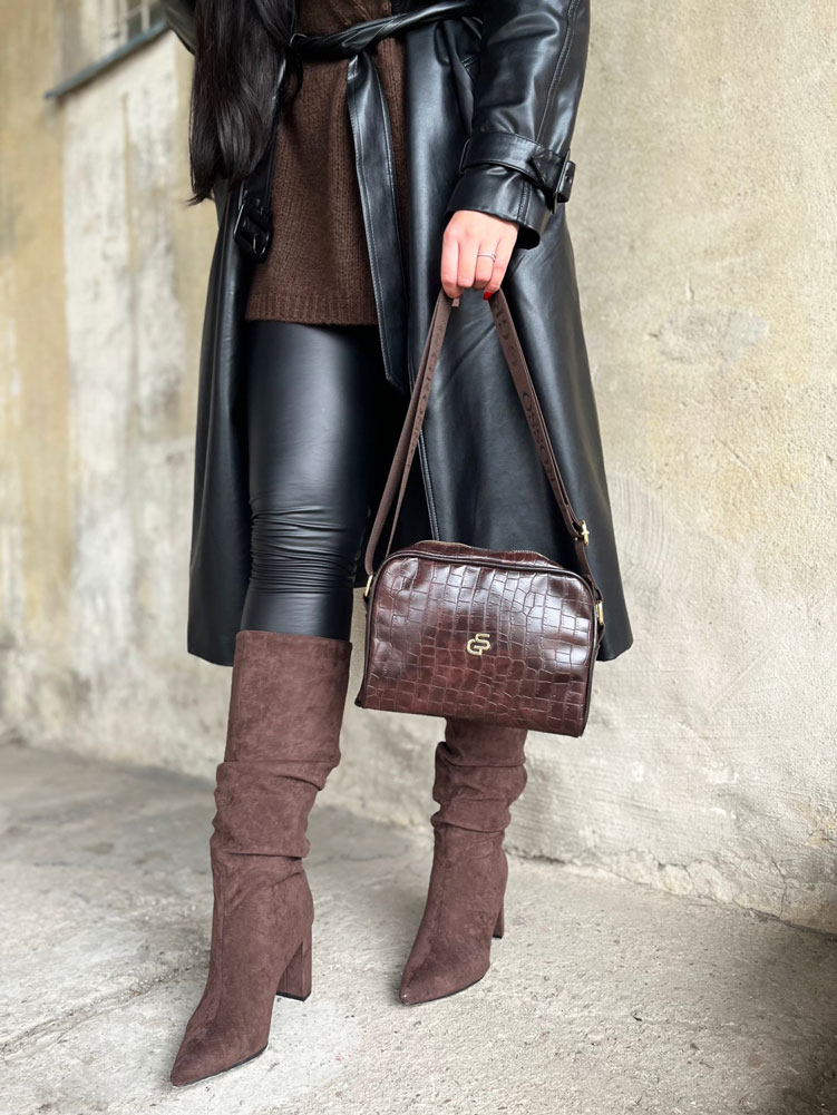 Čokoládová crossbody GROSSO - elegantná s kroko potlačou