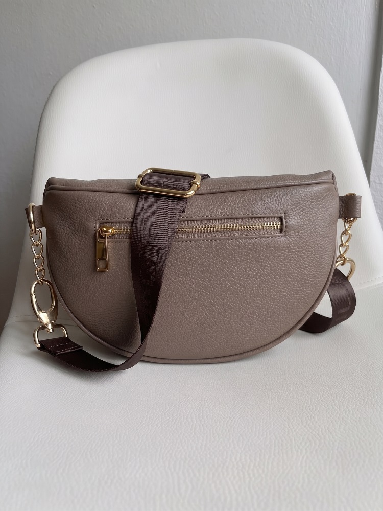 Hnedosivá dámska ľadvinka Laura Biaggi - elegantná crossbody