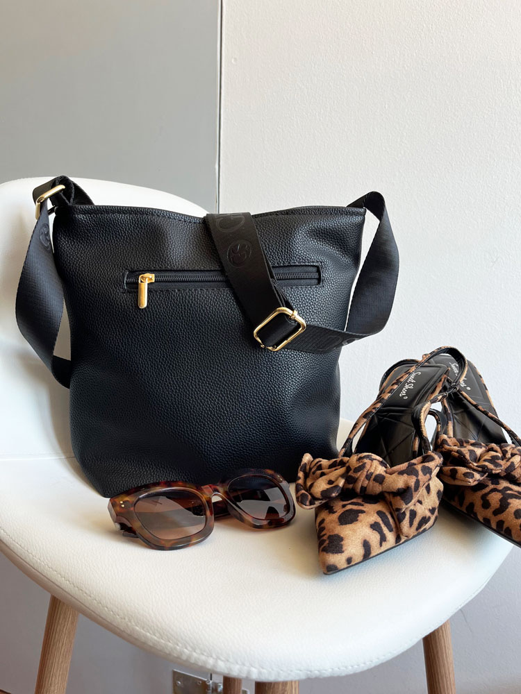 Čierna crossbody kabelka GROSSO - veľká a praktická