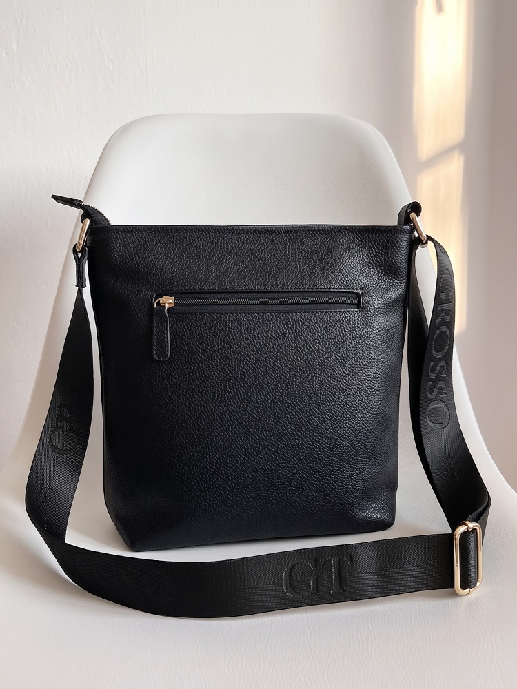 Čierna crossbody kabelka GROSSO - veľká a praktická