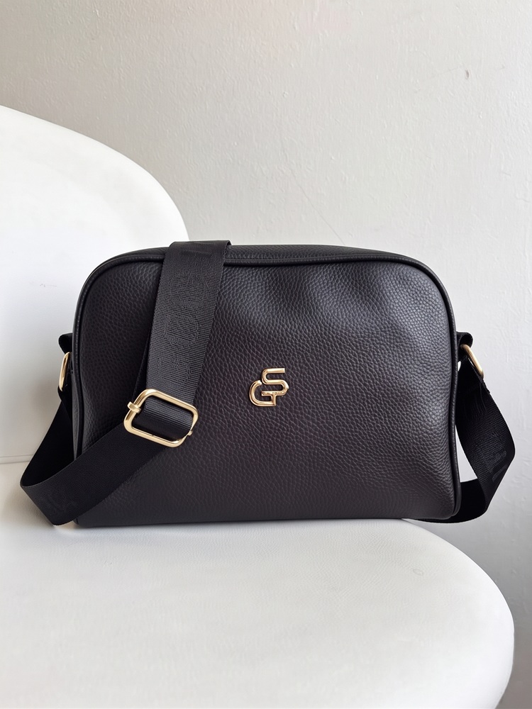 Čierna crossbody kabelka GROSSO