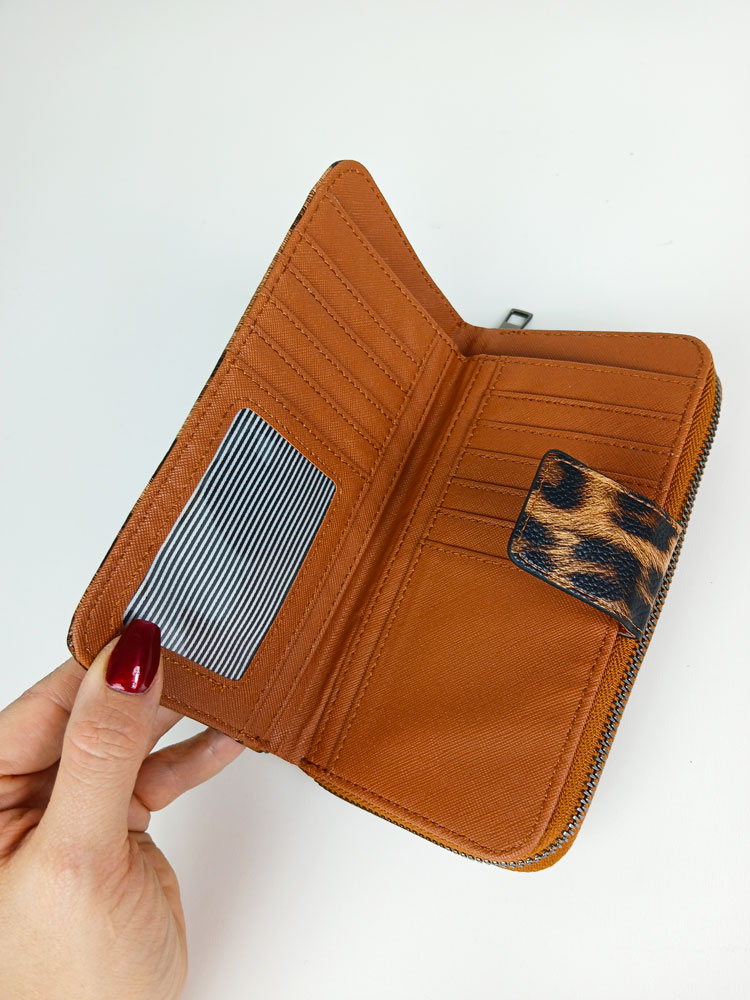 Dámska peňaženka Maxfly BA-701-brown