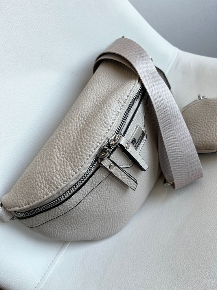 Crossbody kabelka a ľavinka v jednom Peterson