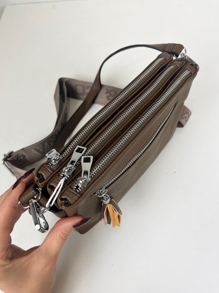 Hnedá crossbody kabelka F-7003A-1-mud