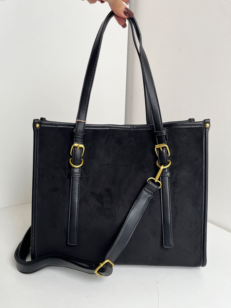 Čierna kabelka na rameno L-6268-30-black