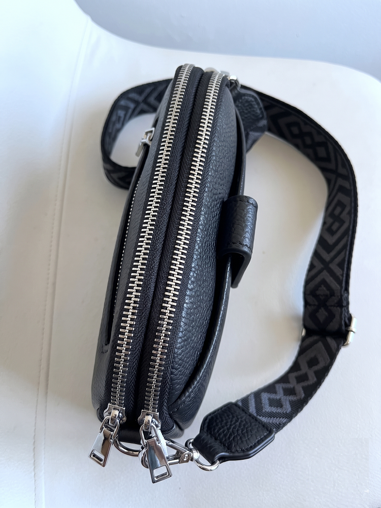 Mini crossbody kabelka s dvojitým vnútrom čierna