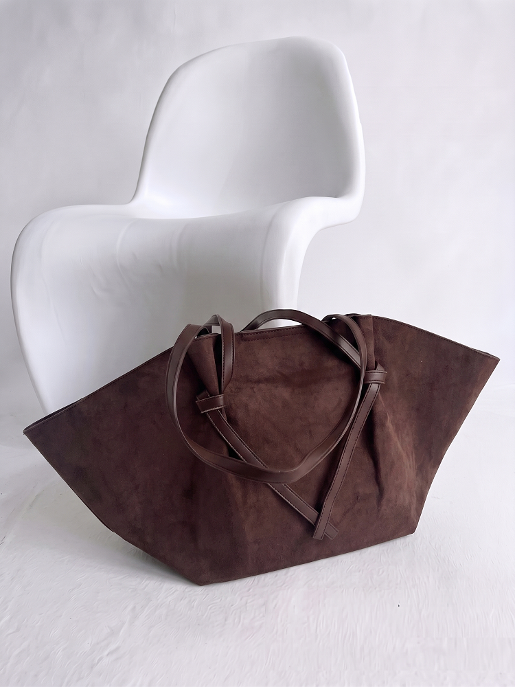 Shopper kabelka na rameno 2v1 v štýle Poléne čokoládová semišová