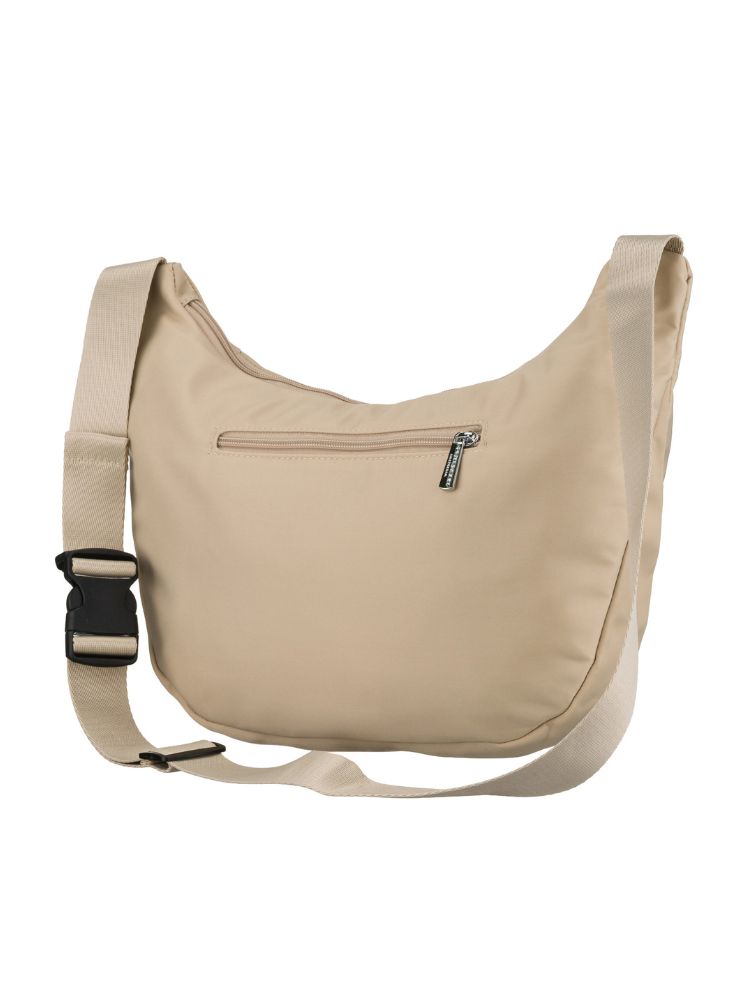 Nylonová crossbody – ľahká, praktická a veľká na cestovanie