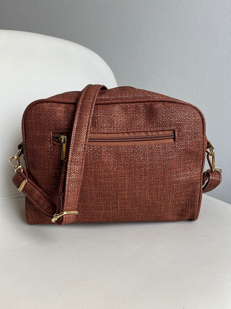 Hnedá crossbody GROSSO jednoduchá a elegantná