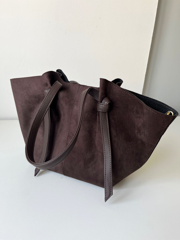 Laura Biaggi čokoládová semišová kabelka na rameno s crossbody - A4
