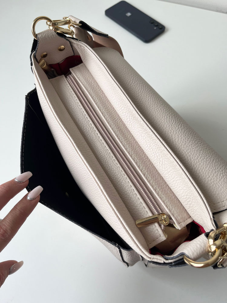 Béžová crossbody Laura Biaggi – praktická kabelka na rameno