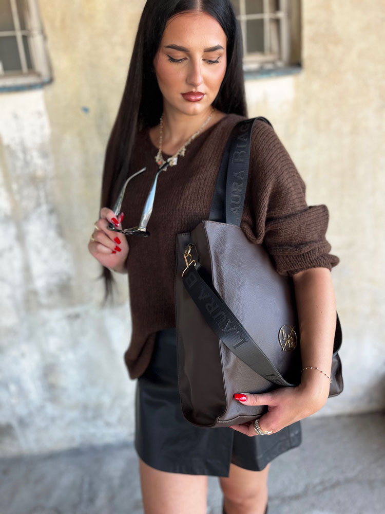 Laura Biaggi čierna shopper kabelka s deleným vnútrom hnedá