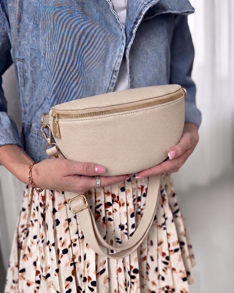 Dámska kožená basic ľadvinka béžová – minimalistická crossbody kabelka