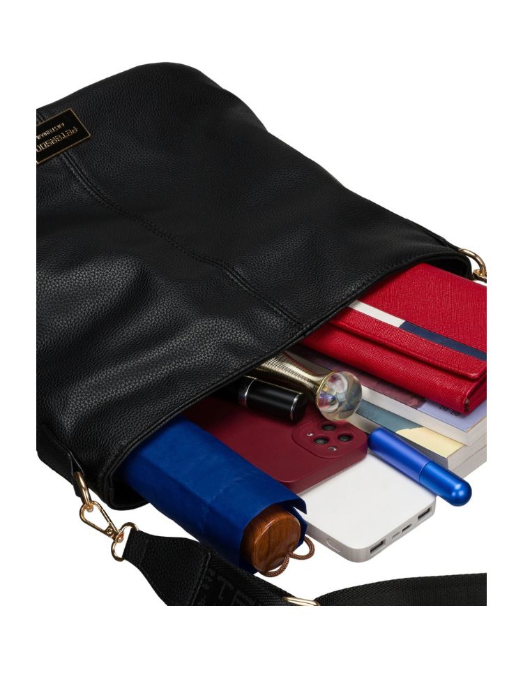 Veľká čierna crossbody Peterson s deleným vnútrom - elegantná a praktická