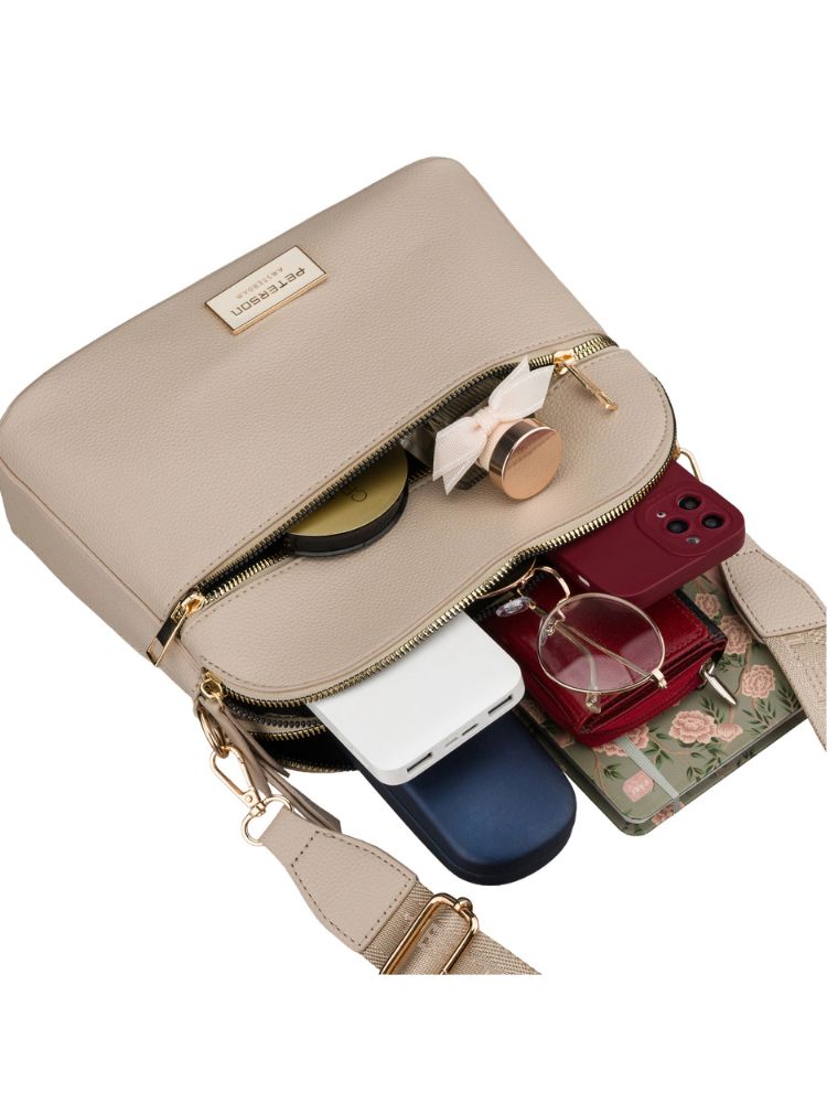 Béžová crossbody kabelka – elegantná. priestranná a dokonale organizovaná
