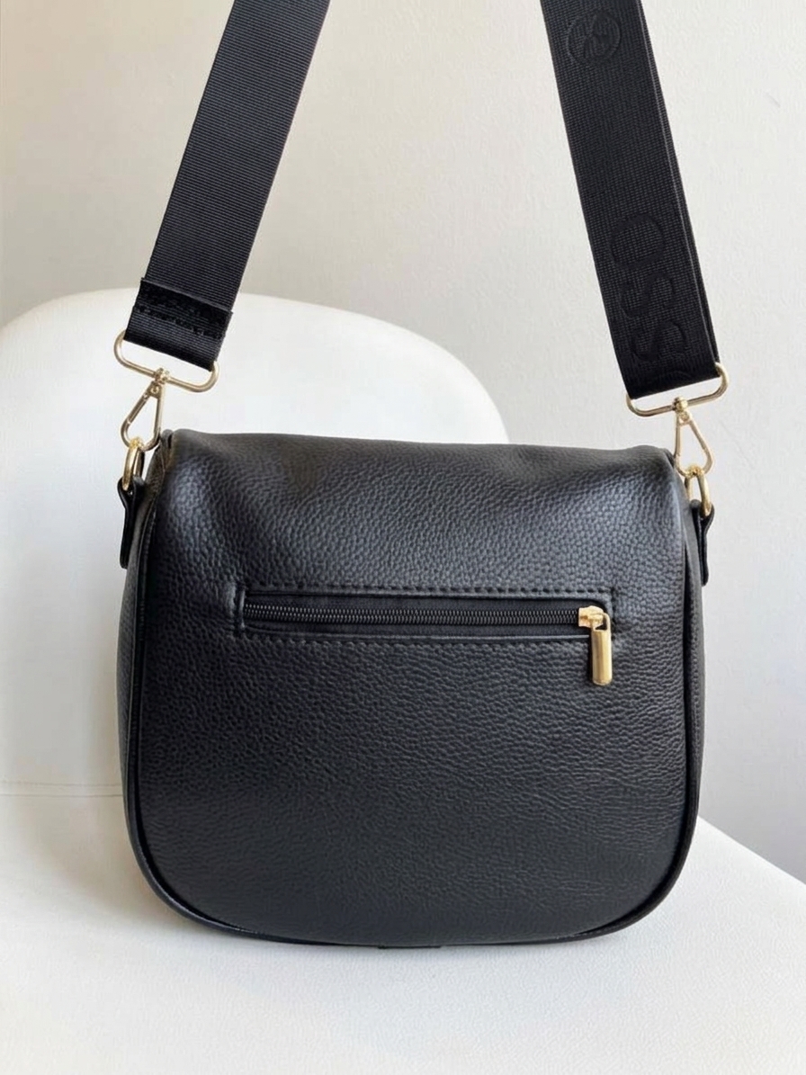 Dámska čierna crossbody kabelka Grosso